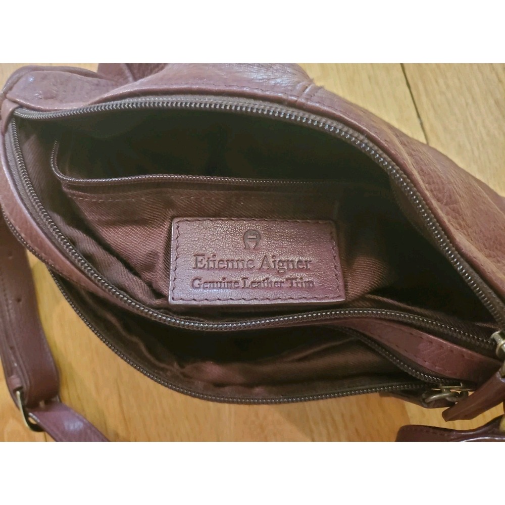Etienne Aigner Vintage Classic Dark Burgundy Leather Shoulder Bag - Picture 12 of 13